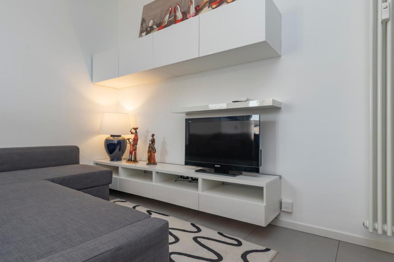 Cosy 1 Bed Flat With Terrace Apartment Milan Luaran gambar