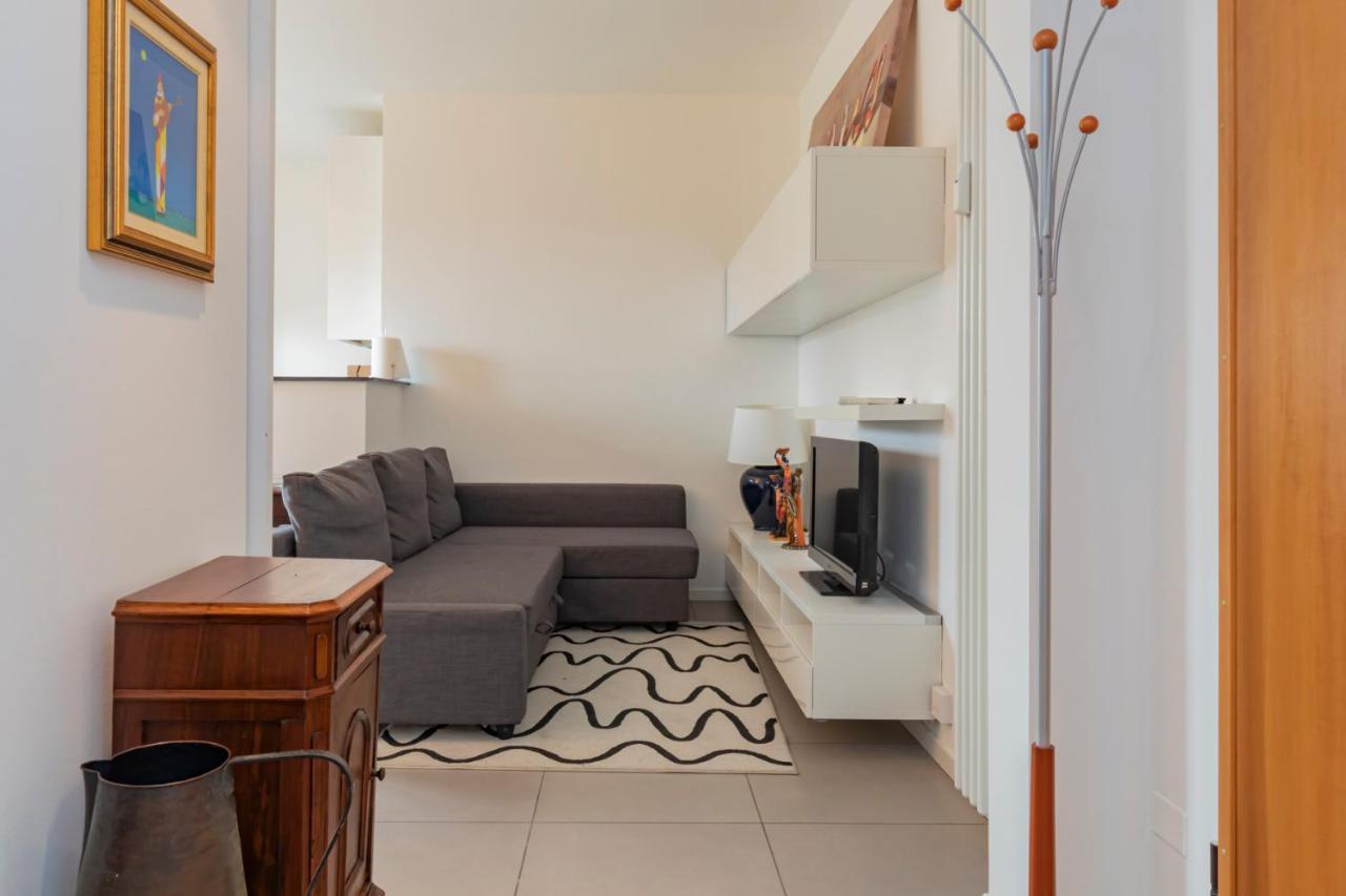 Cosy 1 Bed Flat With Terrace Apartment Milan Luaran gambar
